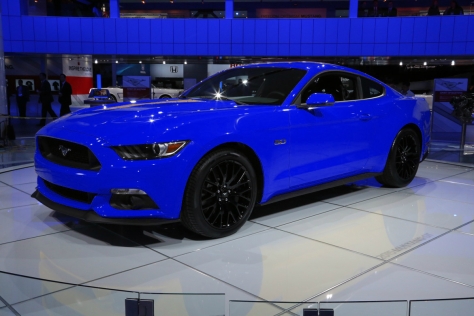 2015 ford mustang blue